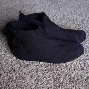 Toms No Polo Widow Vegan Wrap Boots (Women’s 9)